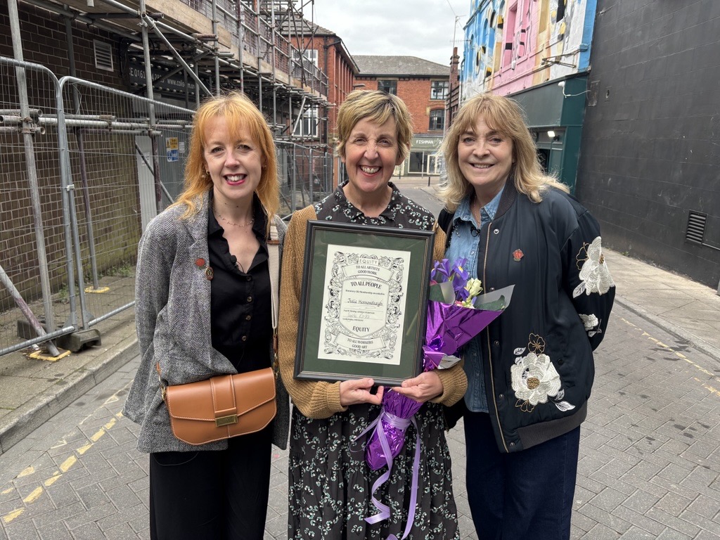 Victoria Brazier, Julie Hesmondhalgh, Lynda Rooke