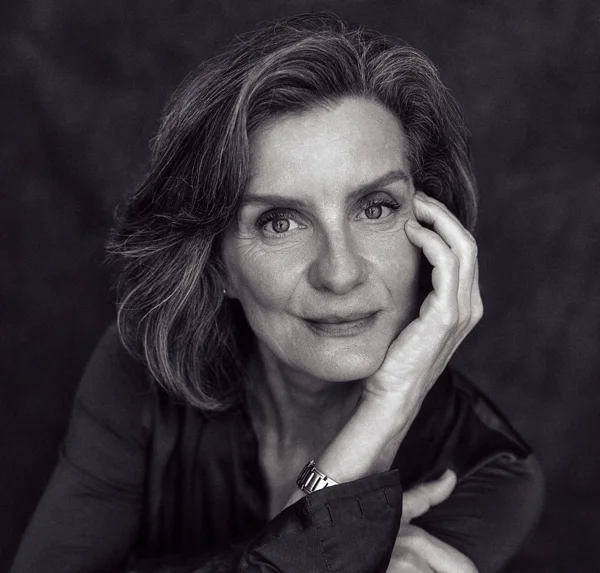 Vivien Parry